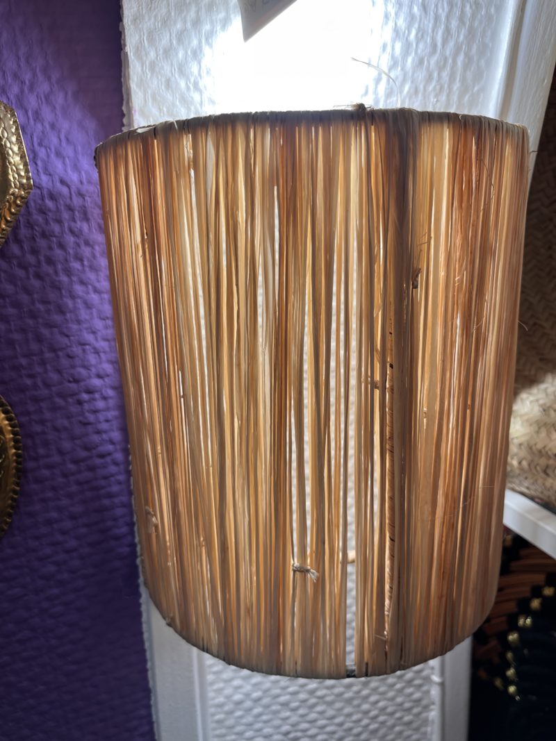 APPLIQUE MURALE EN RAPHIA