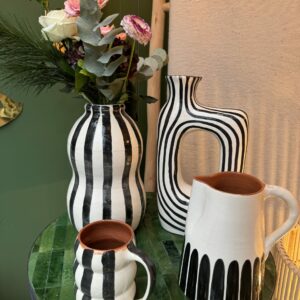 CARAFE RAYEE NOIR ET BLANC